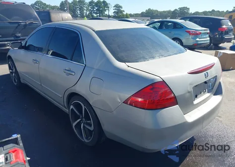 2006 Honda Accord 2.4 Ex from USA, damaged, VIN 1HGCM56706A122056